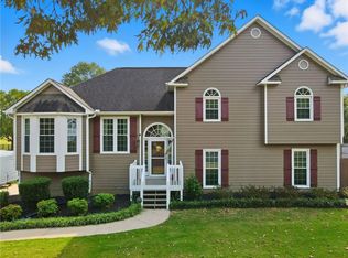 1002 Smithwyck Dr, Canton, GA 30115