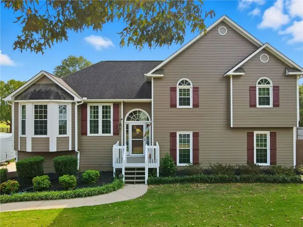 1002 Smithwyck Dr, Canton, GA 30115