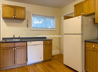 17B Bay St #1R, Cambridge, MA 02139