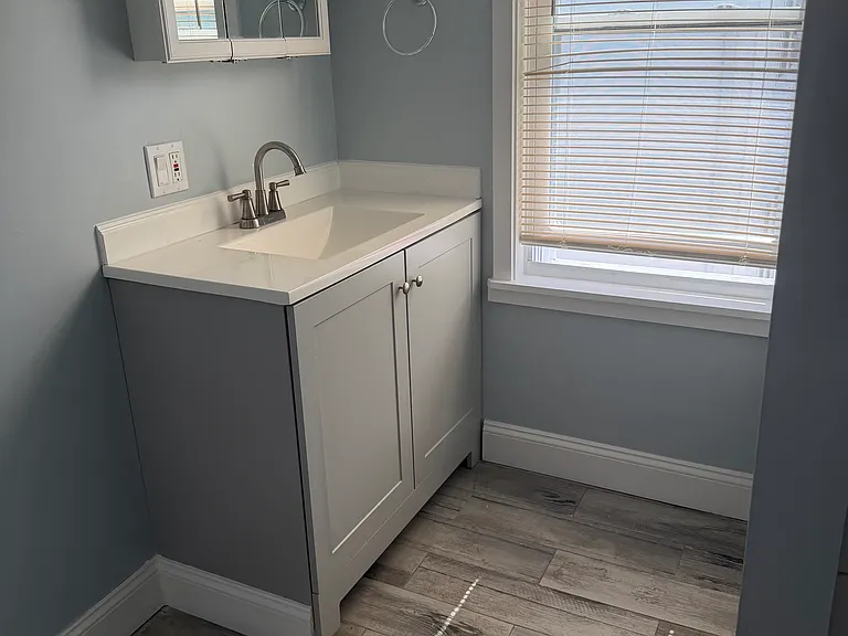74 Bouvier Ave #2 — Photo 9