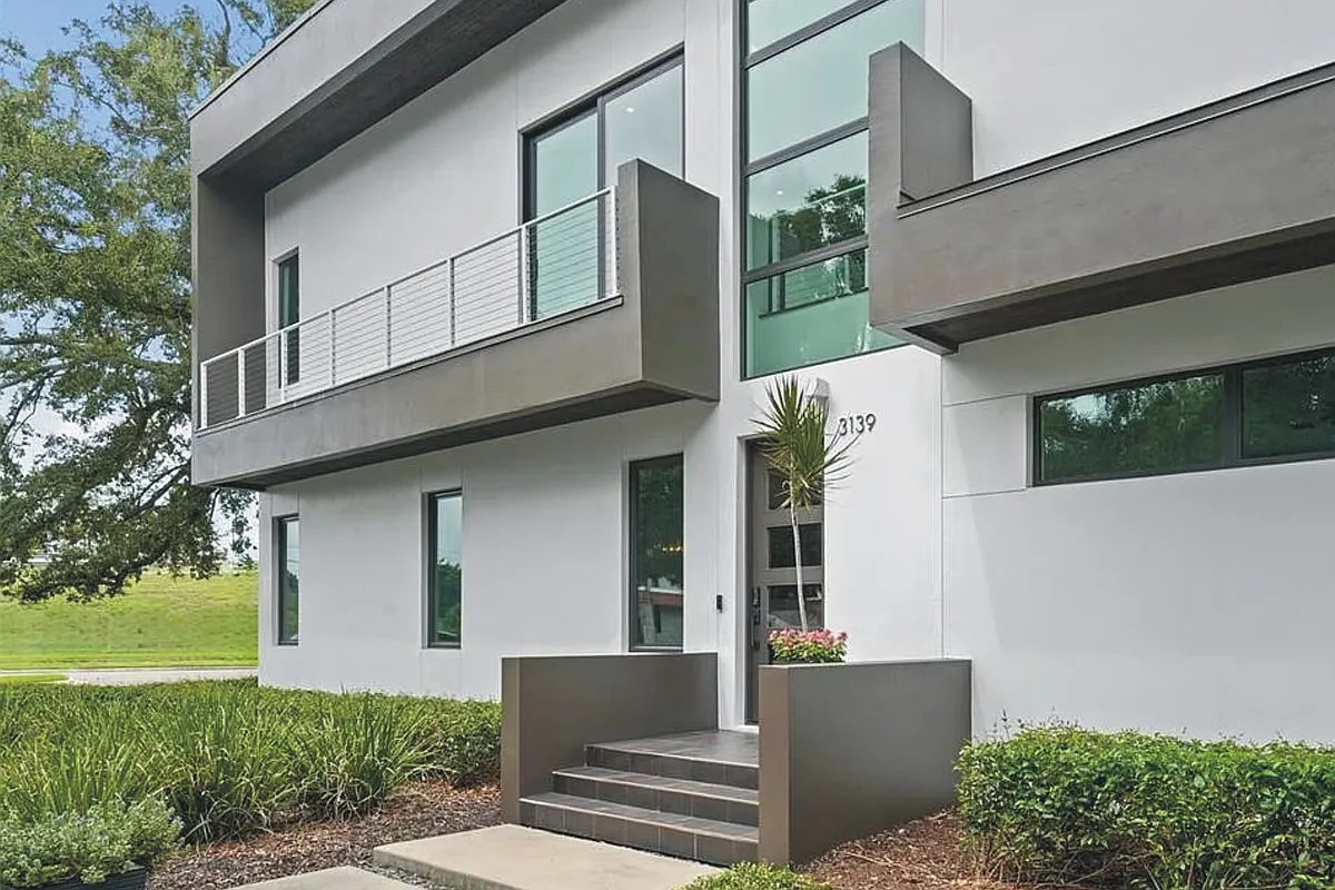 Building Photo - 3139 W Waverly Ave