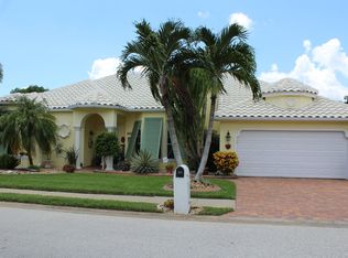 223 Seaview St, Melbourne Beach, FL 32951