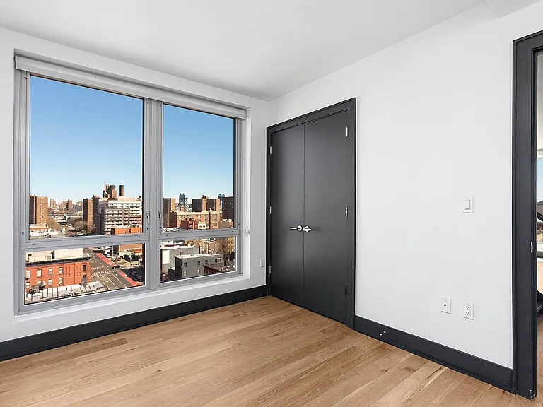 340 E 117th St #9A — Photo 3