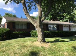 90 W State St, Springboro, OH 45066