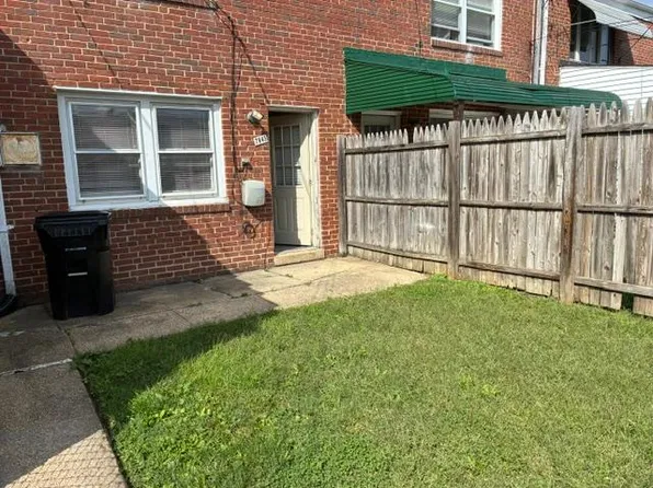 7845 Saint Claire Ln, Baltimore, MD 21222