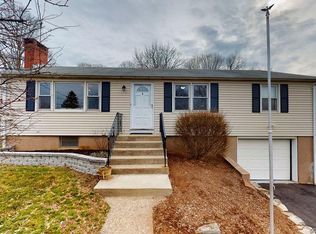 125 Brockett St, Newington, CT 06111