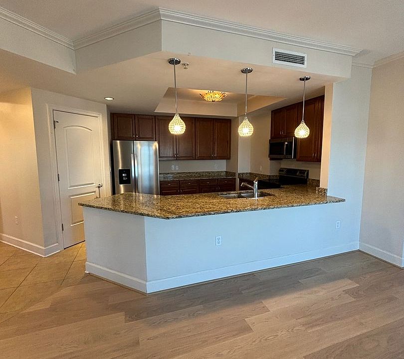 1st image of 525 N 3rd St #301
