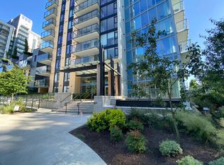 1401 Hunter St #705, North Vancouver, BC V7J 1H3