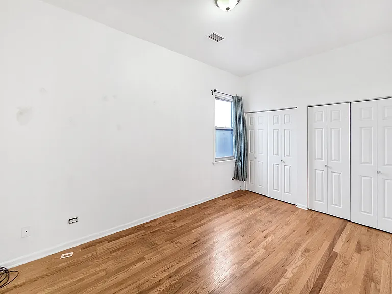 454 W 26th St #1 — Photo 6