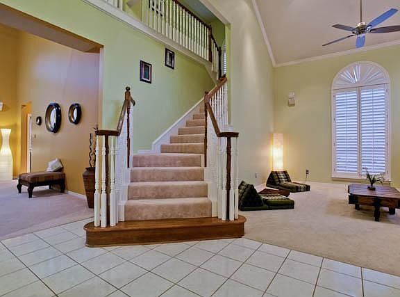 3rd image of 3908 Evesham Dr