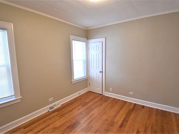 3rd image of 1527 Home Ave