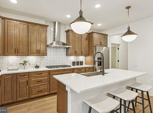 6156 Amber Ln #2, Haymarket, VA 20169