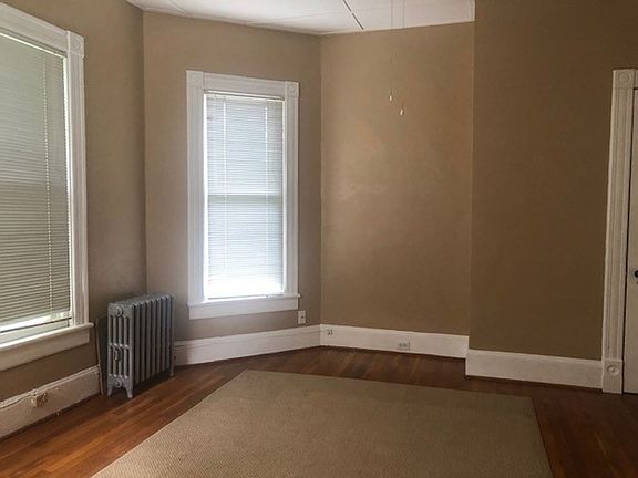 4th image of 500 S Mendenhall St APT 2