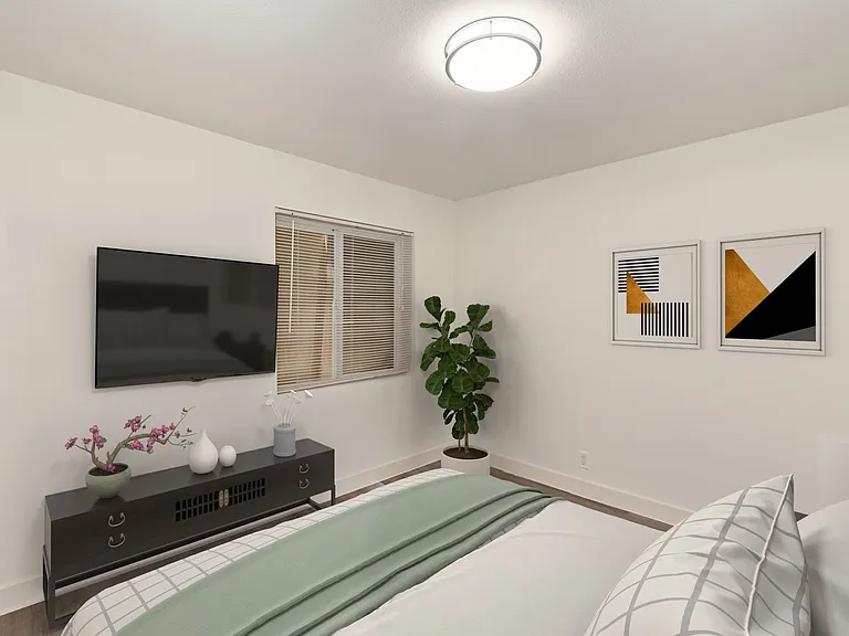 Maple Leaf Residences — Photo 26