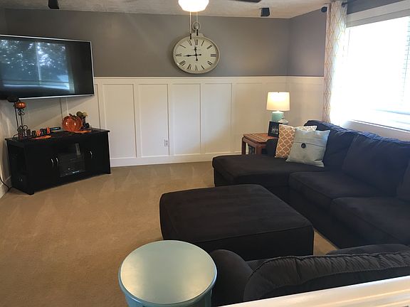 4th image of 996 Fishburn Dr
