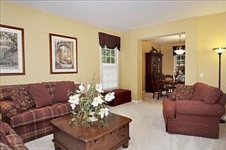 4th image of 6761 Walden Park Ln