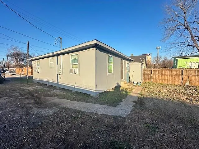 Building Photo - 4412 Cline St