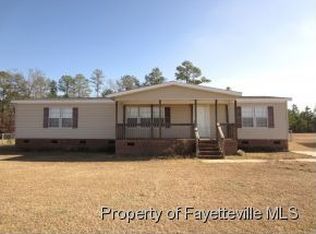202 Manning Rd, Raeford, NC 28376