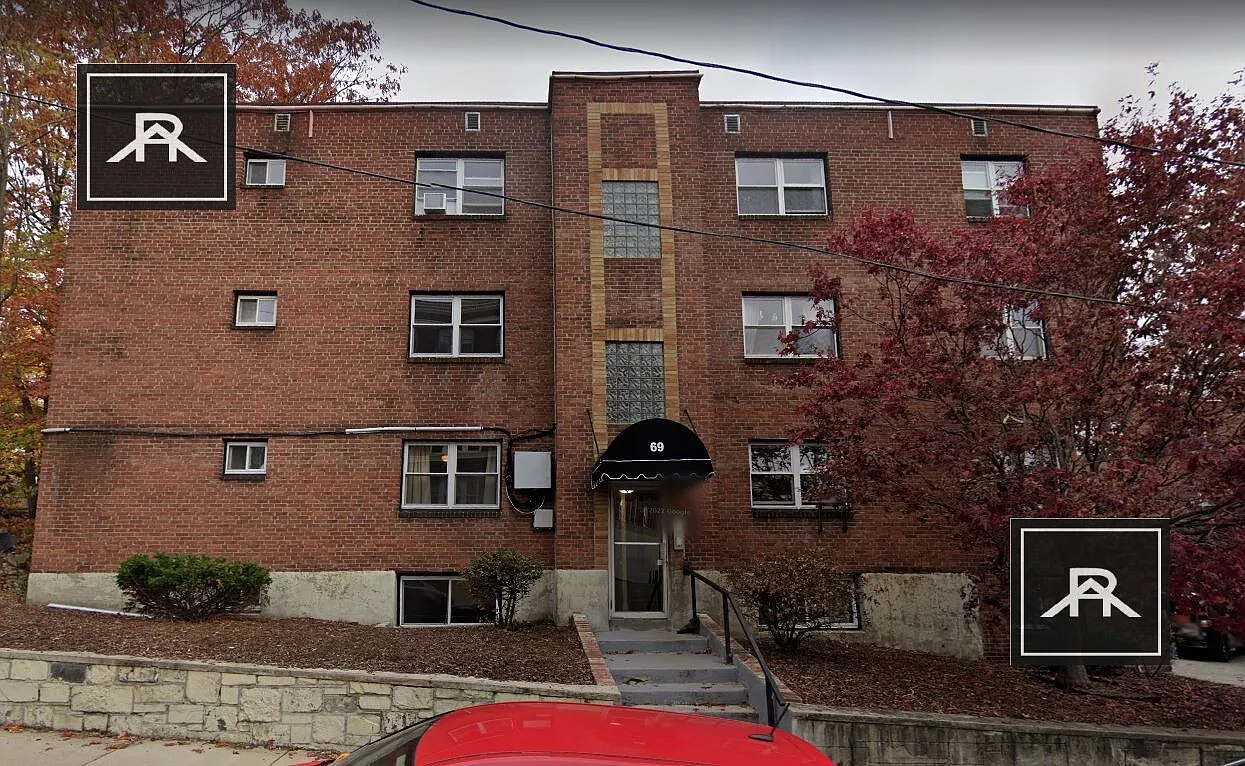 3 bed, 1.0 bath, $3,900 — Photo 1