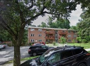 7216 Flower Ave #11, Takoma Park, MD 20912