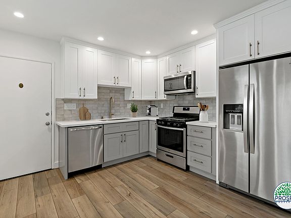 3rd image of 3800 Albright Ave #3800
