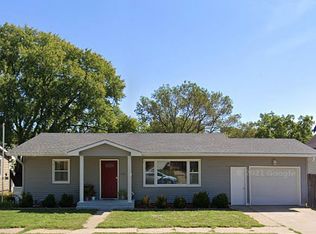 1110 E St, Fairbury, NE 68352