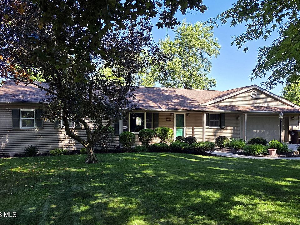 1st image of 1528 Mayo Dr