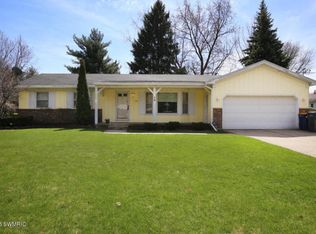 1224 Van Auken St SE, Grand Rapids, MI 49508