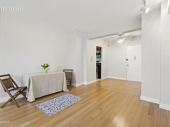 4th image of 1206 1st Ave #14H