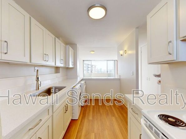 780 Amana St #Penthouse 7