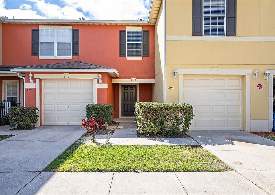1st image of 693 CRESTING OAK CIRCLE #109