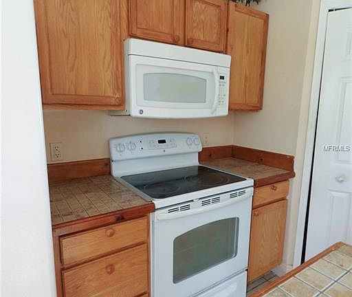 5th image of 1008 Ronlin St