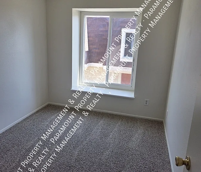 8434 N 34th Dr — Photo 10