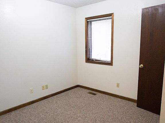 2nd image of 502 N Grant St