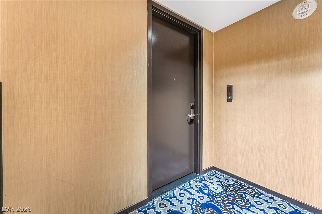 4381 W Flamingo Rd #1907 — photo 2