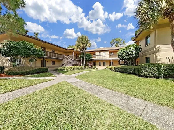 2679 SABAL SPRINGS CIRCLE #201, CLEARWATER, FL 33761