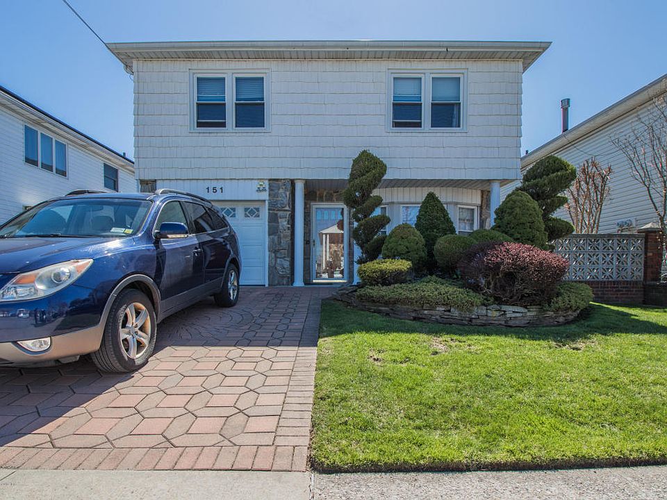 1st image of 151 Bridgetown St