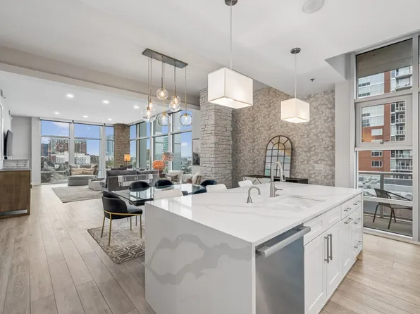 700 12th Ave S Unit 701, Nashville, TN 37203