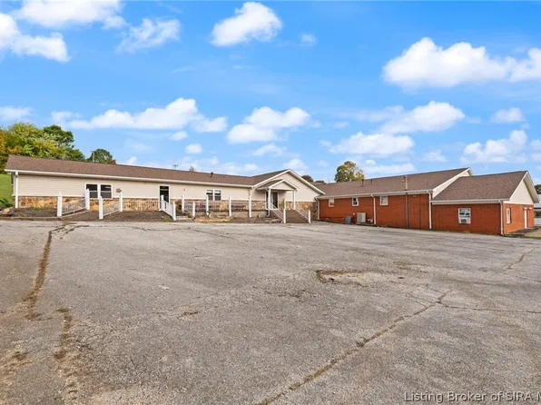 140 Pleasant Avenue, Marengo, IN 47140