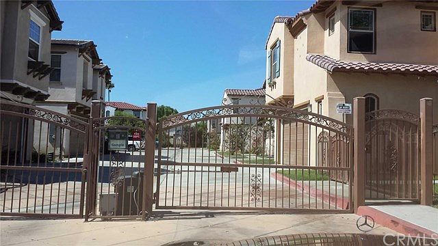 1st image of 1485 S Palomares St