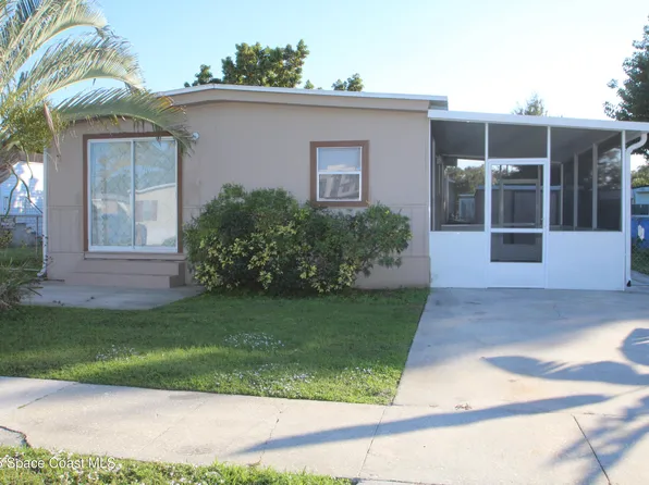 2540 Chatham Way NE, Palm Bay, FL 32905