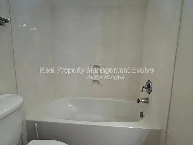 281 W Flamingo Dr — Photo 27