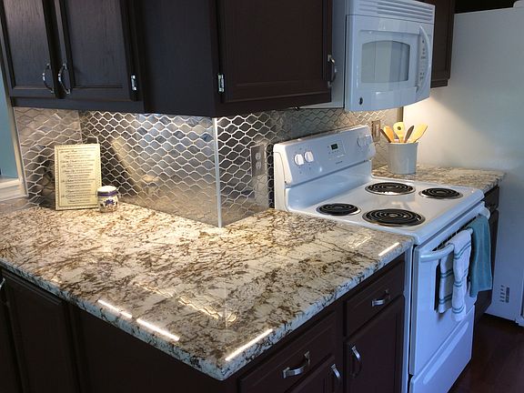 4th image of 9948 Olde Park Dr