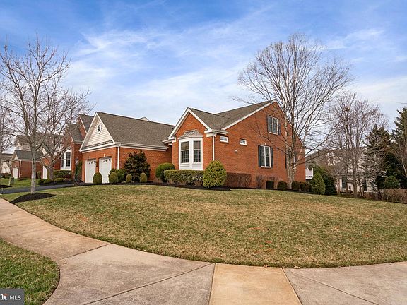 3rd image of 15202 Brier Creek Dr