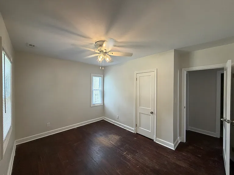 1413 Overlook St — Photo 11