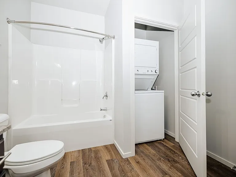 Kascade Place Apartments — Photo 83