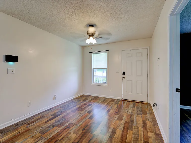3253 N Senseney Cir — Photo 38