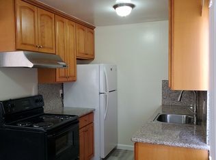 1002 Valencia Ave #2, Sunnyvale, CA 94086