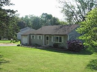 99 Davenport Rd, West Hartford, CT 06110