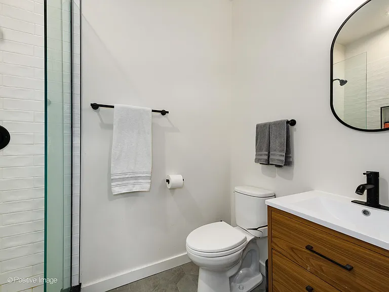 2210 W Ohio St #1 — Photo 12